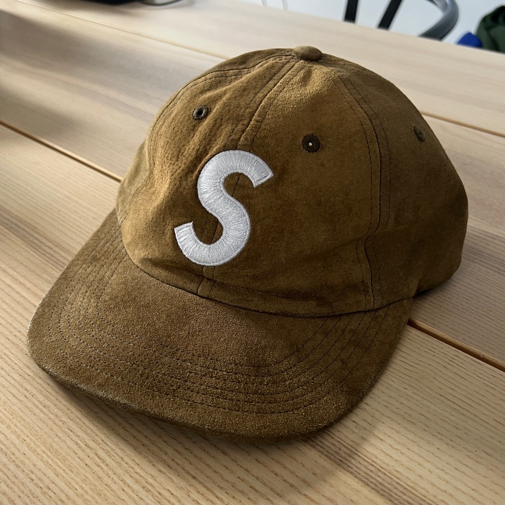 Supreme Olive Suede S Cap